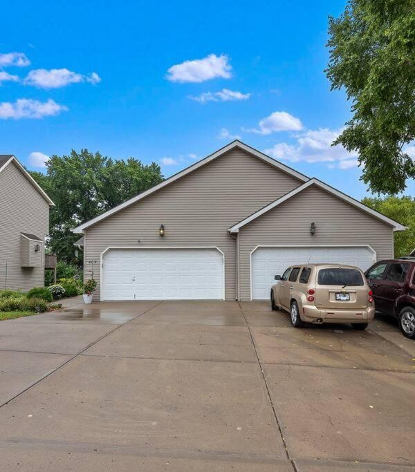 Beautiful Townhome, 11 Minutes To Downtown, Kcmo. Kansas City Eksteriør bilde